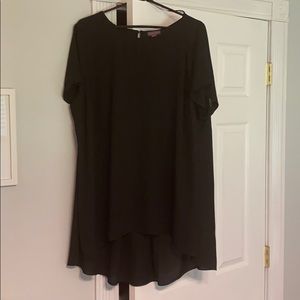 Vince camuto black hi low hem blouse